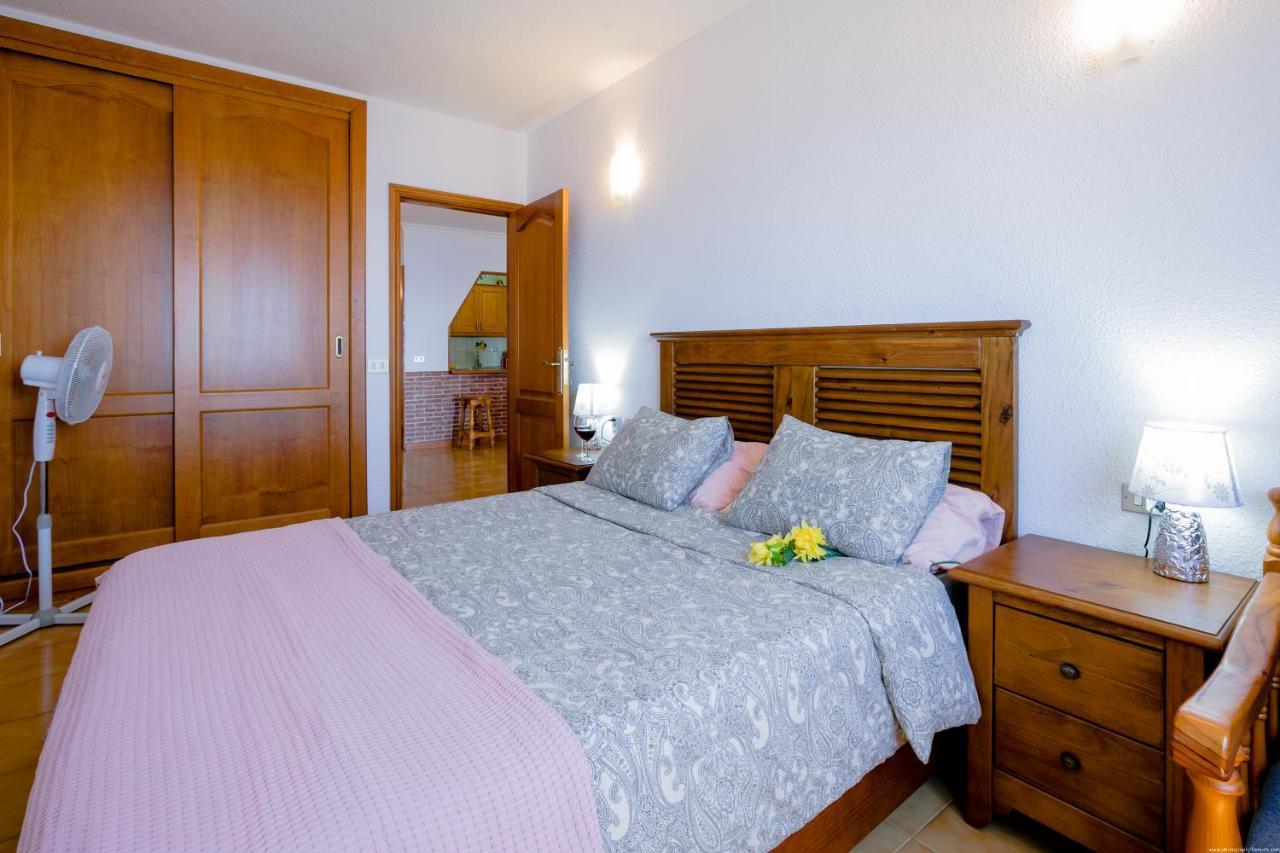 Front Line Ocean View 2Bed Wi-Fi Your Holiday Home 푸에르토 데 산티아고 외부 사진