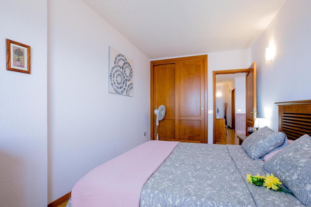 Front Line Ocean View 2Bed Wi-Fi Your Holiday Home 푸에르토 데 산티아고 외부 사진